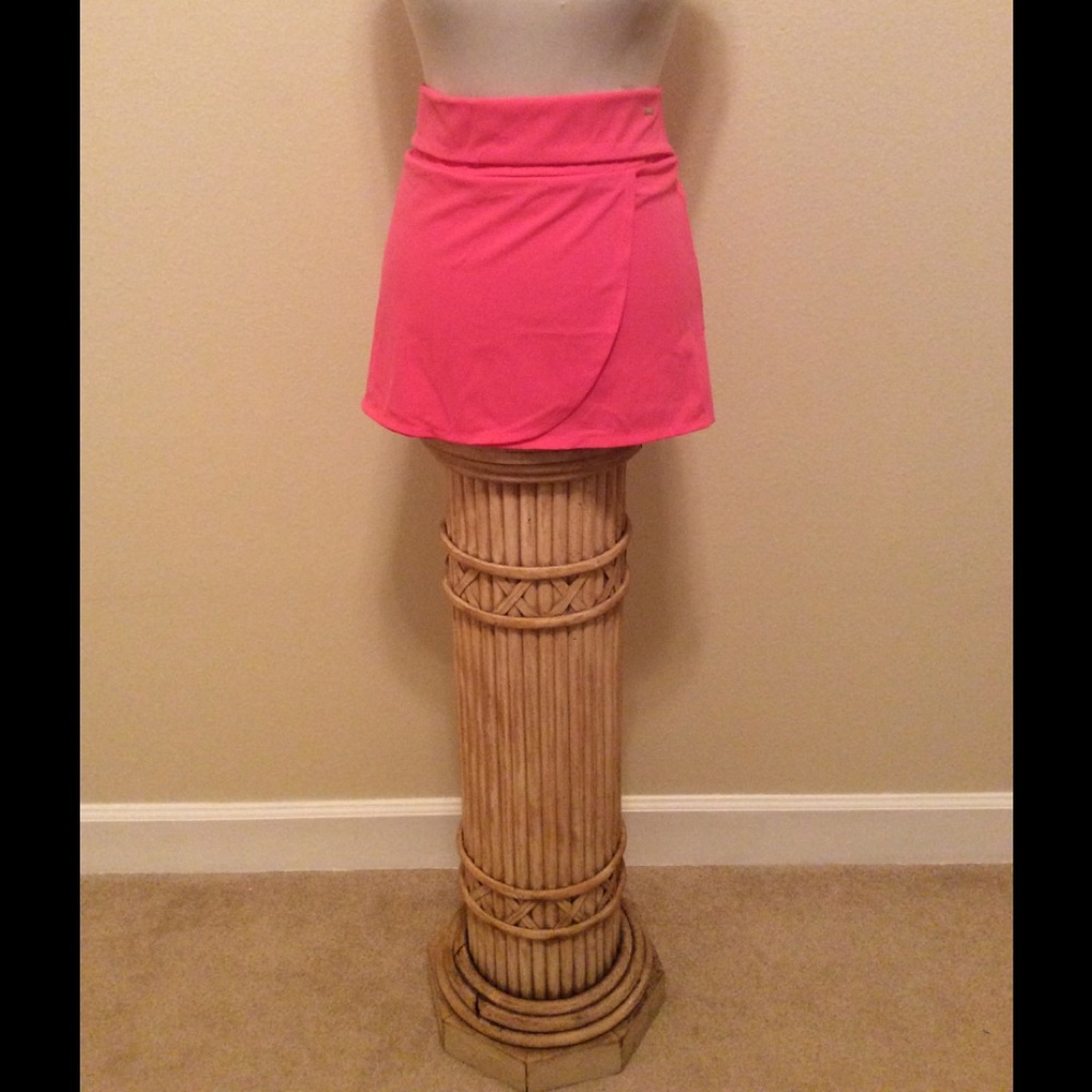 Tommy Hilfiger Swimsuit Coverup